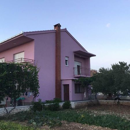 Apartman Mirjana With Terrace And Free Parking Donji Okrug  Kültér fotó