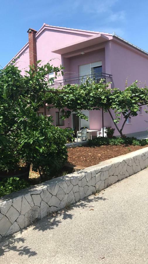 Apartman Mirjana With Terrace And Free Parking Donji Okrug  Kültér fotó